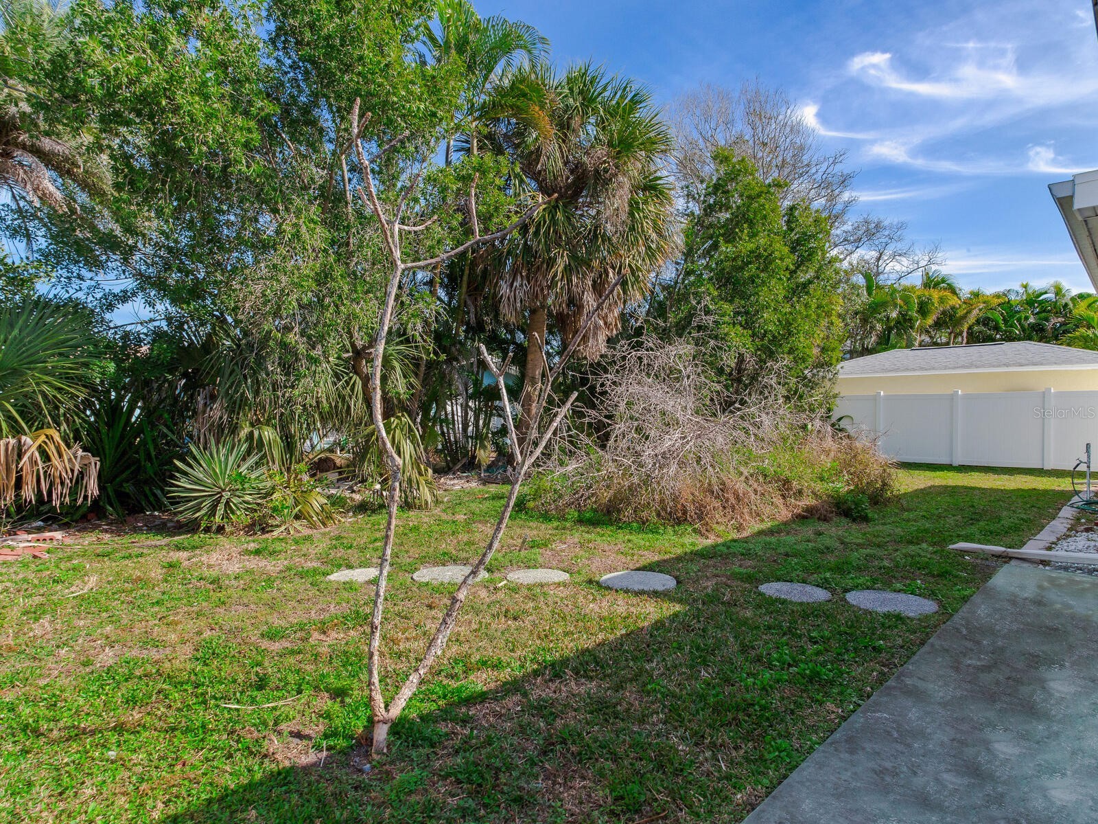 16105 1st Street E Redington Beach FL 33708 TB8465279 image13