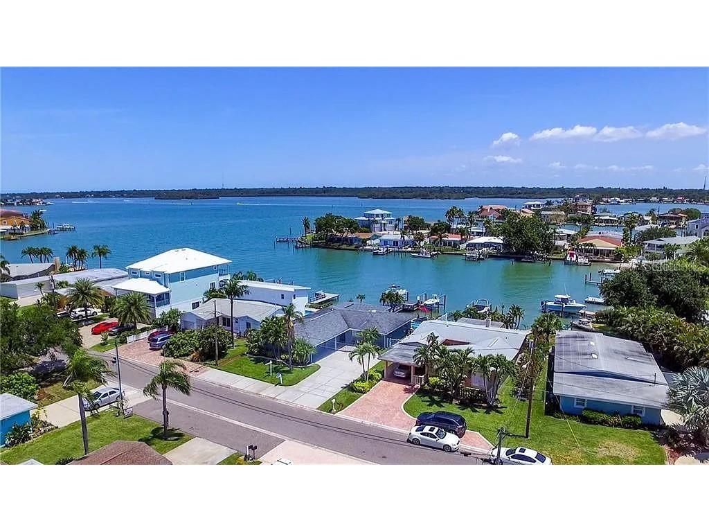 16105 4th Street E, Redington Beach, FL, 33708 MLS TB8312484 Edina