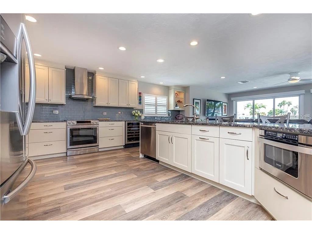 16105 4th Street E, Redington Beach, FL, 33708 MLS TB8312484 Edina