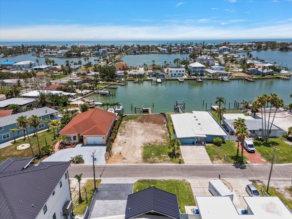 16106 5th Street E Redington Beach FL 33708 TB8394612 image3