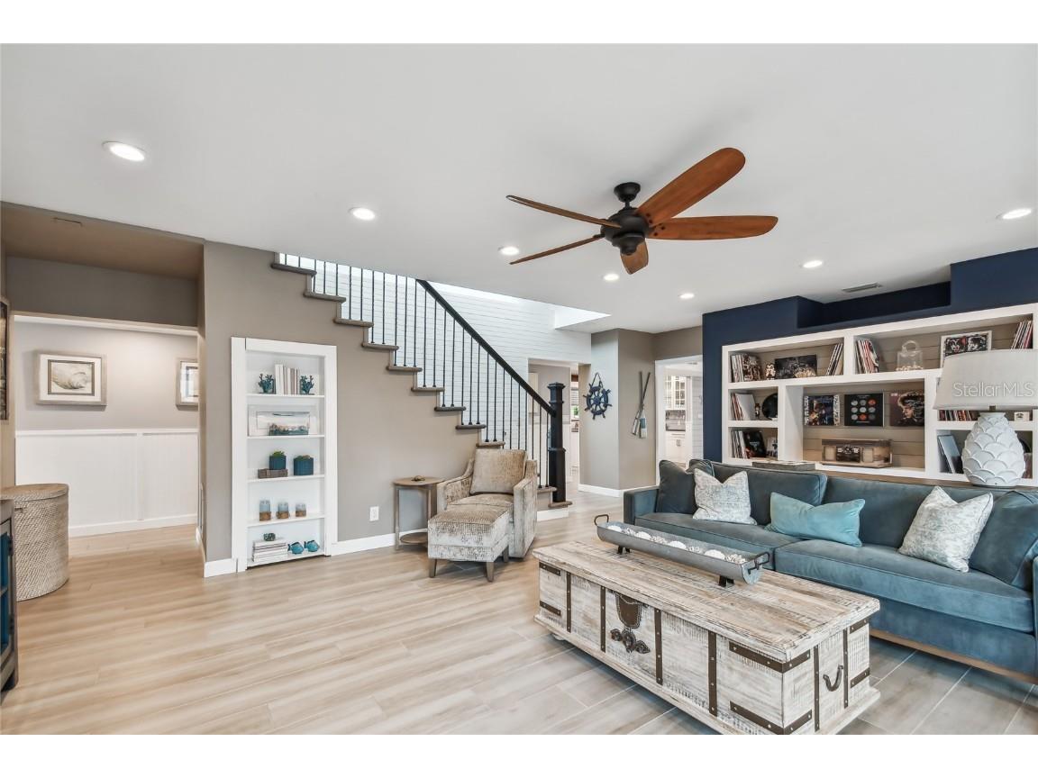 16106 6th Street E Redington Beach FL 33708 - INTRACOASTAL WATERWAY/CANAL TB8396498 image17