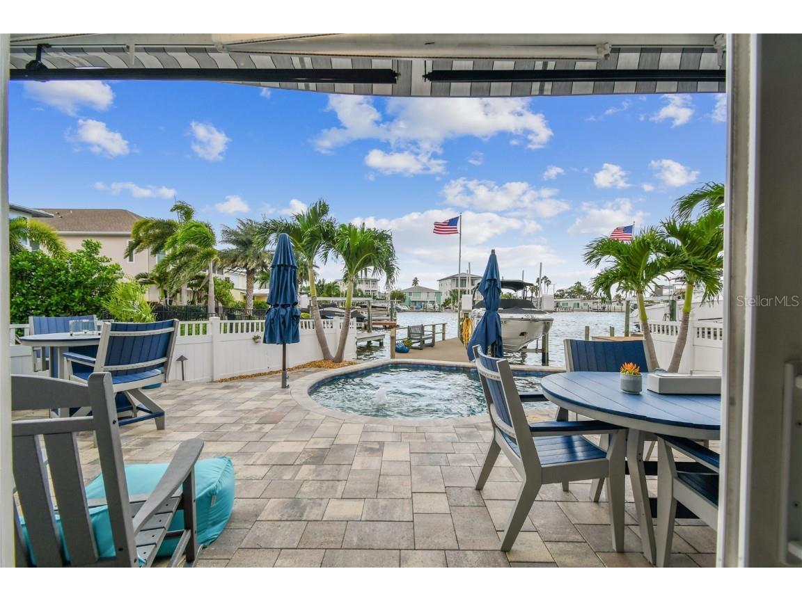 16106 6th Street E Redington Beach FL 33708 - INTRACOASTAL WATERWAY/CANAL TB8396498 image18