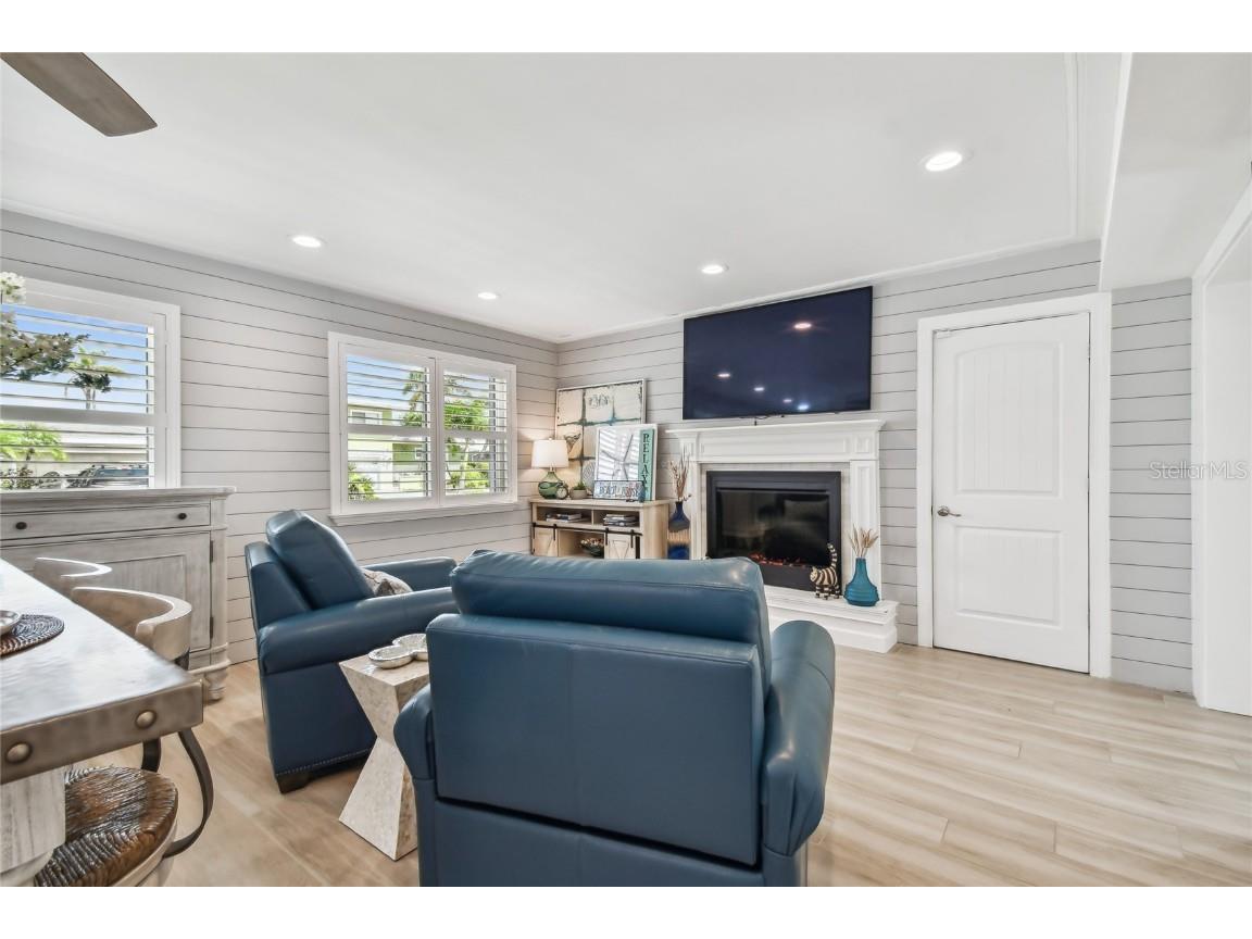 16106 6th Street E Redington Beach FL 33708 - INTRACOASTAL WATERWAY/CANAL TB8396498 image24