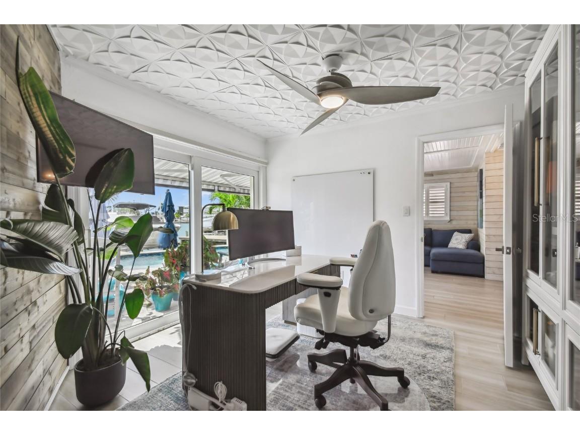 16106 6th Street E Redington Beach FL 33708 - INTRACOASTAL WATERWAY/CANAL TB8396498 image44