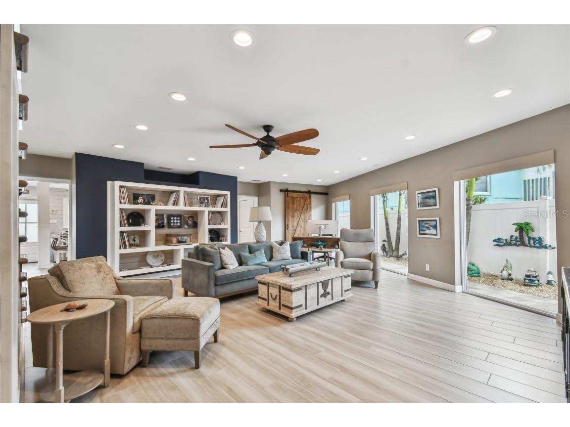 16106 6th Street E Redington Beach FL 33708 - INTRACOASTAL WATERWAY/CANAL TB8396498 image8