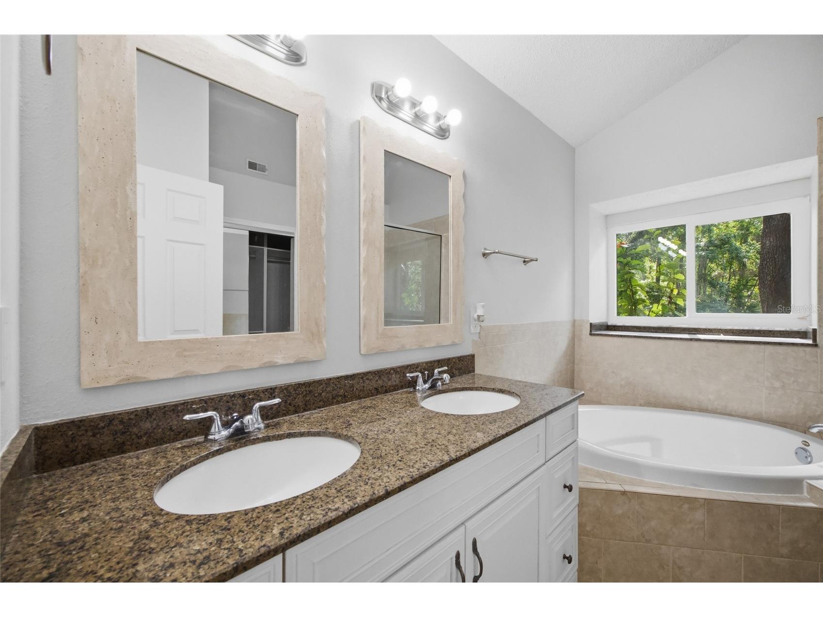 16107 Cadbury Court Tampa FL 33647 TB8506137 image12