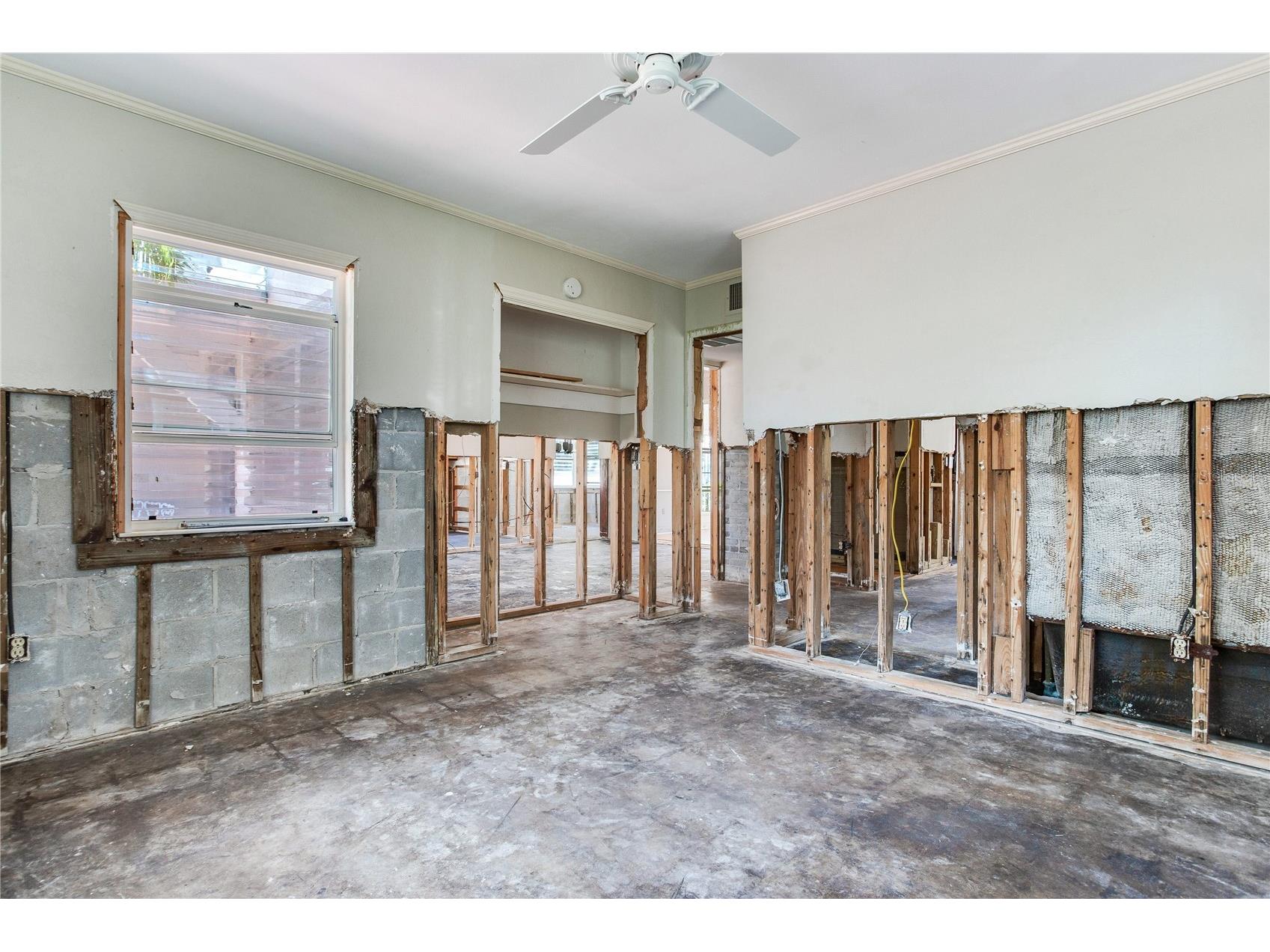 16107 Gulf Boulevard Redington Beach FL 33708 TB8496971 image34