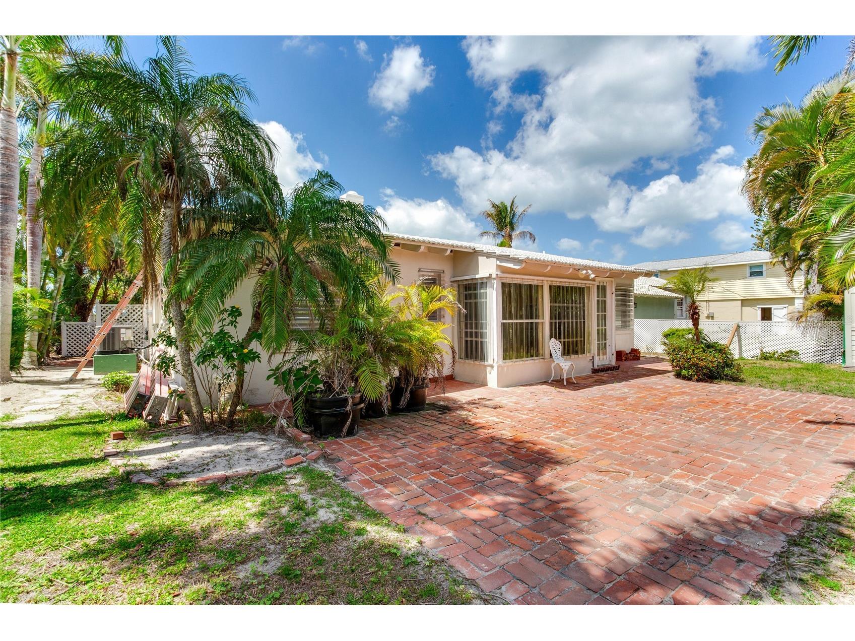 16107 Gulf Boulevard Redington Beach FL 33708 TB8496971 image37