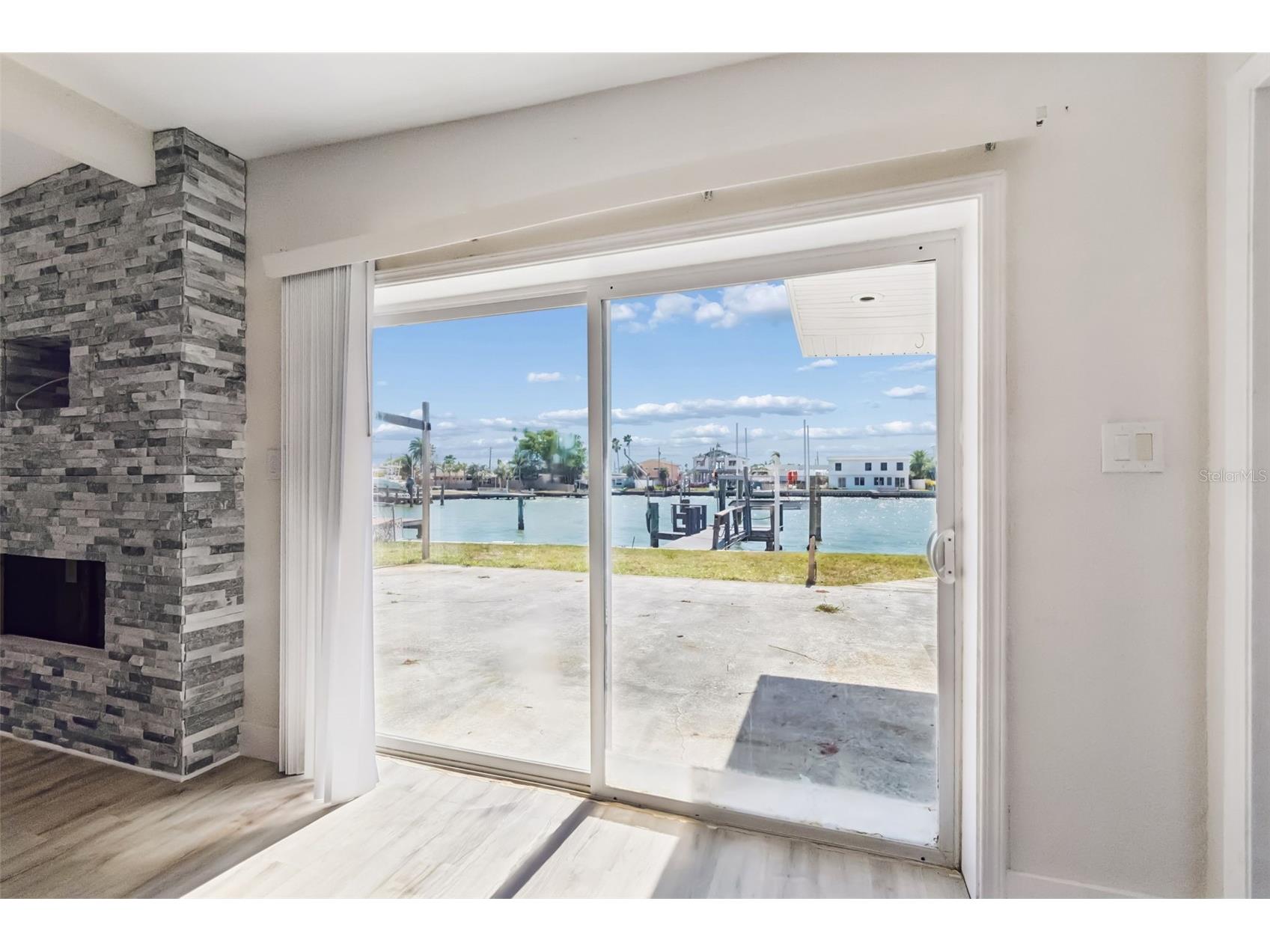 16108 5th Street E Redington Beach FL 33708 TB8487331 image3