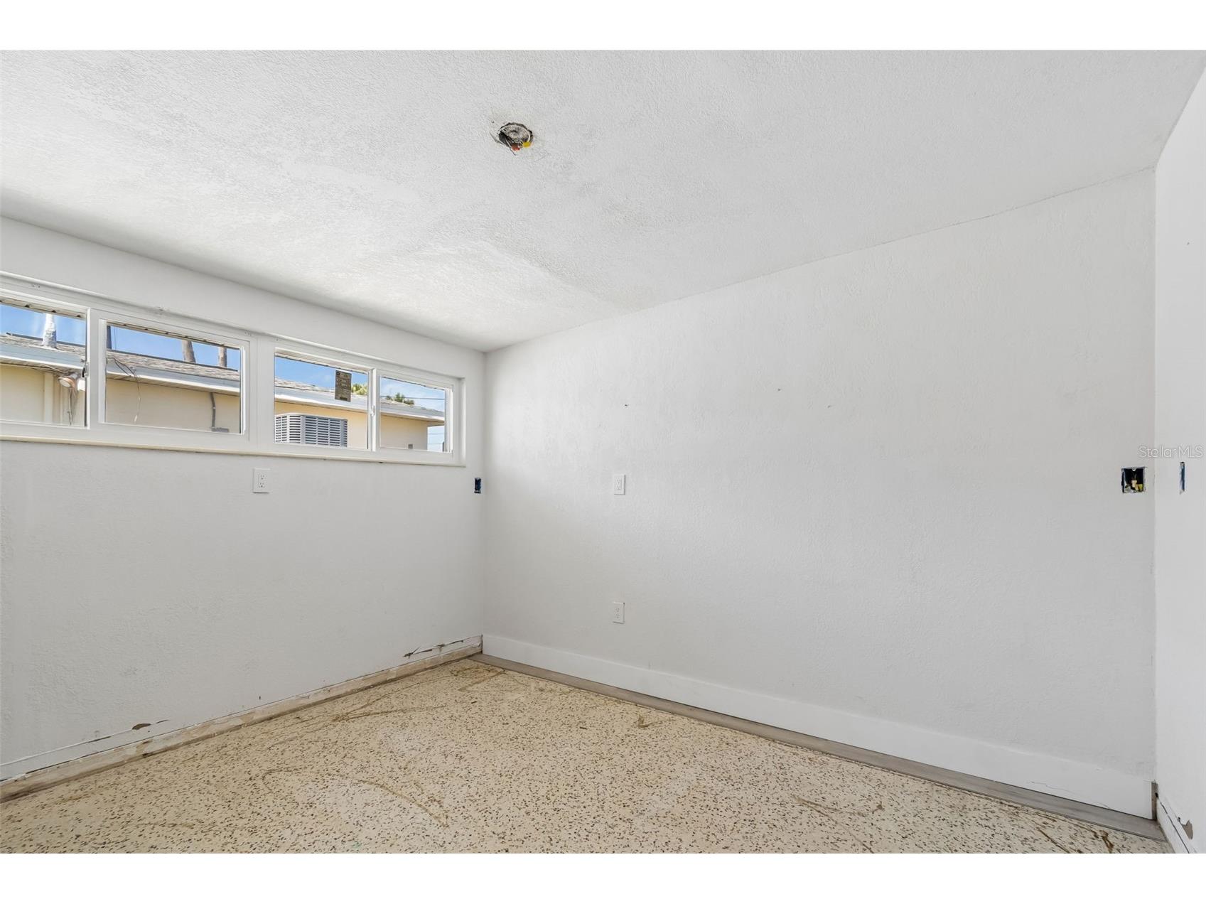 16108 5th Street E Redington Beach FL 33708 TB8487331 image33