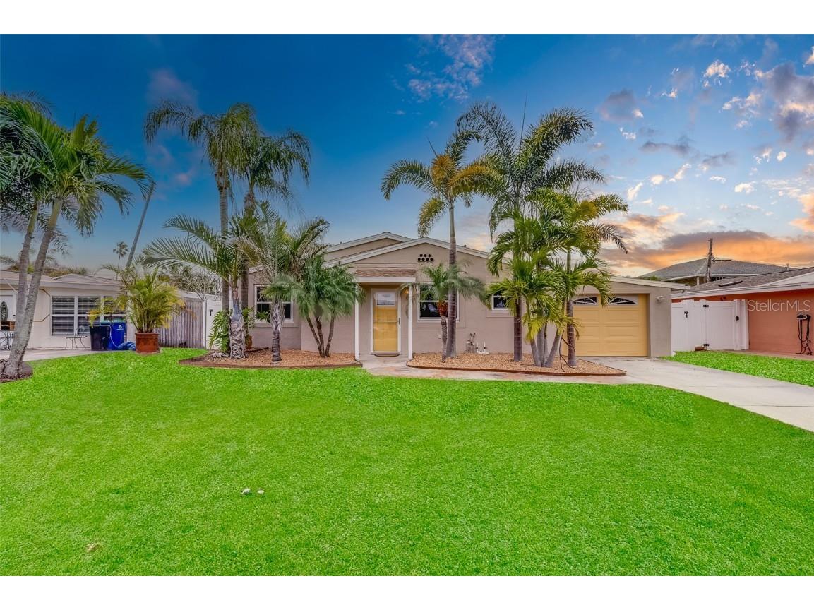 16108 Redington Drive Redington Beach FL 33708 U8227317 image1