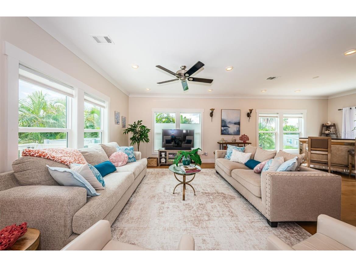 16109 3rd Street E Redington Beach FL 33708 TB8423969 image15