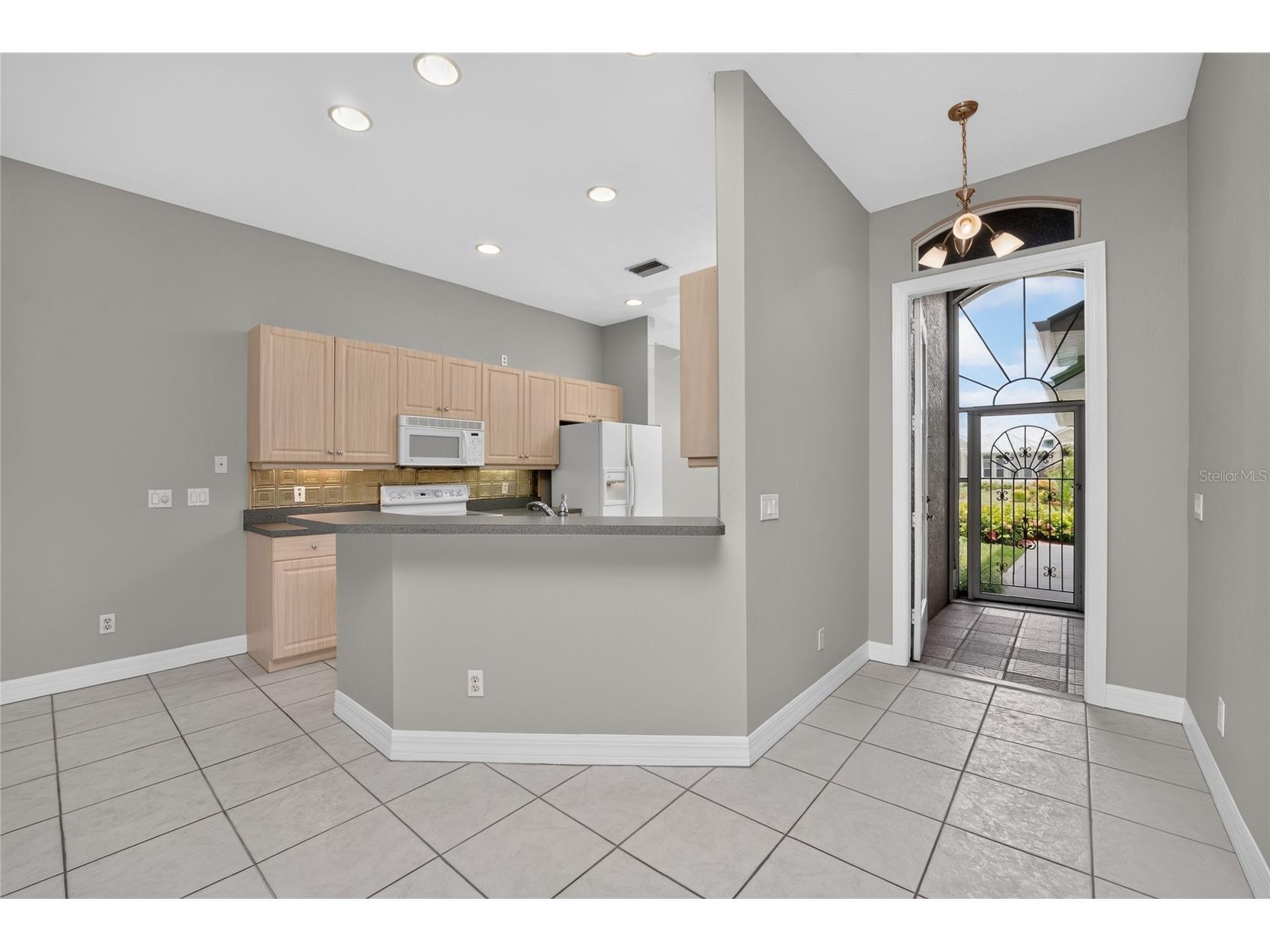 1611 Atares Drive #UNIT 111 Punta Gorda FL 33950 C7528506 image3