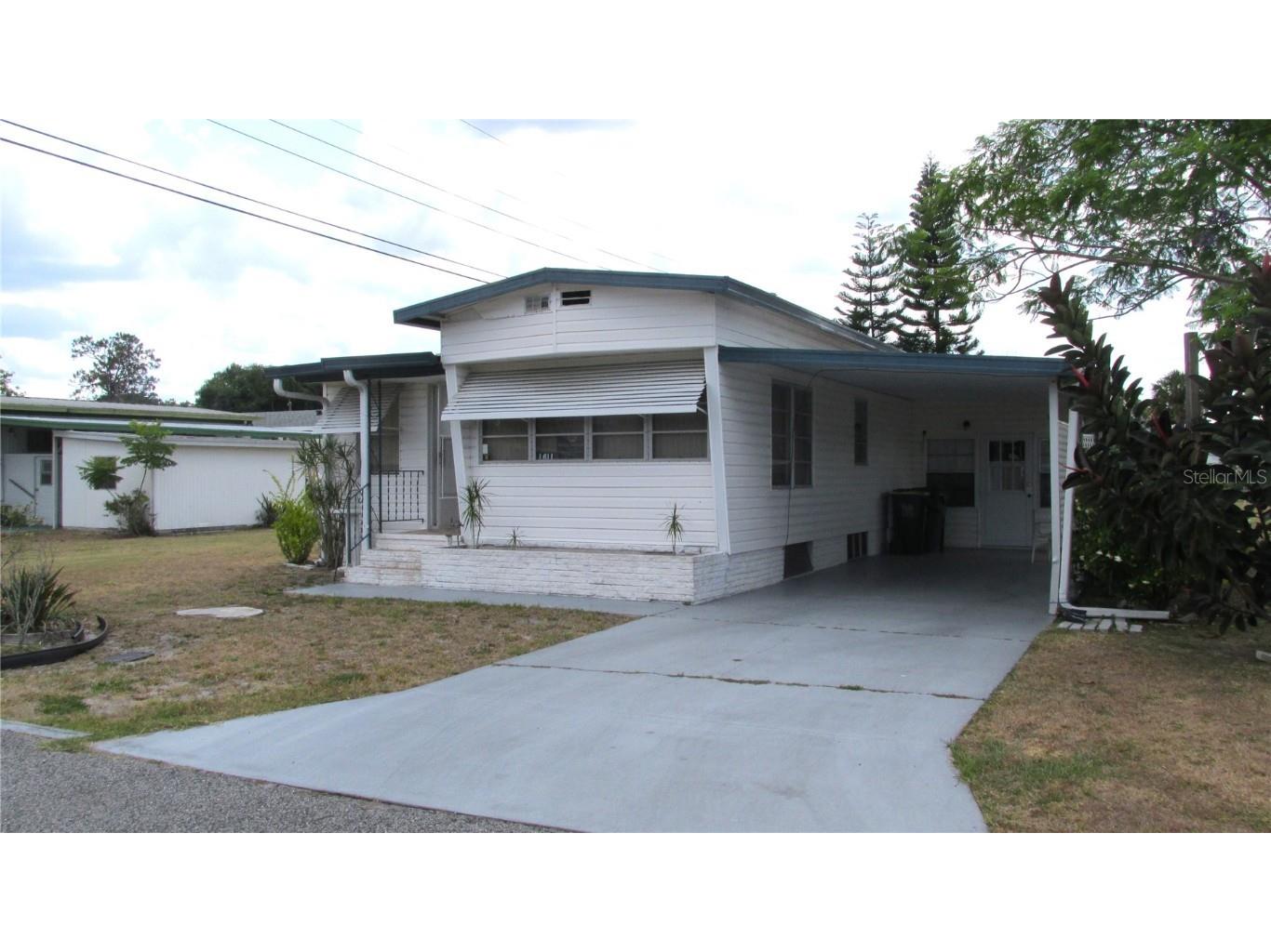 1611 Blue Lake Drive Lakeland FL 33801 T3524374 image1