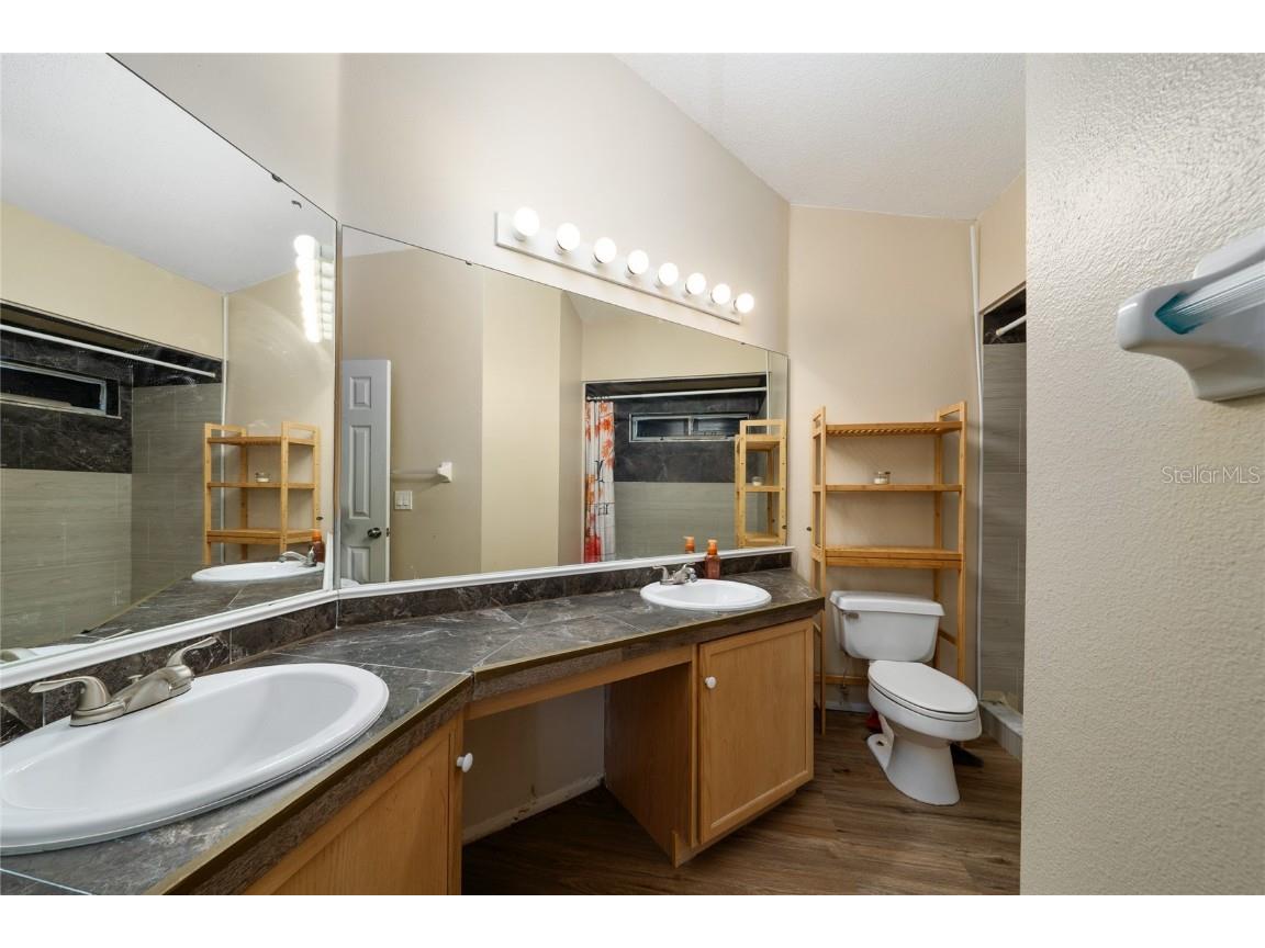 1611 Bridgeview Circle Orlando FL 32824 O6362961 image23