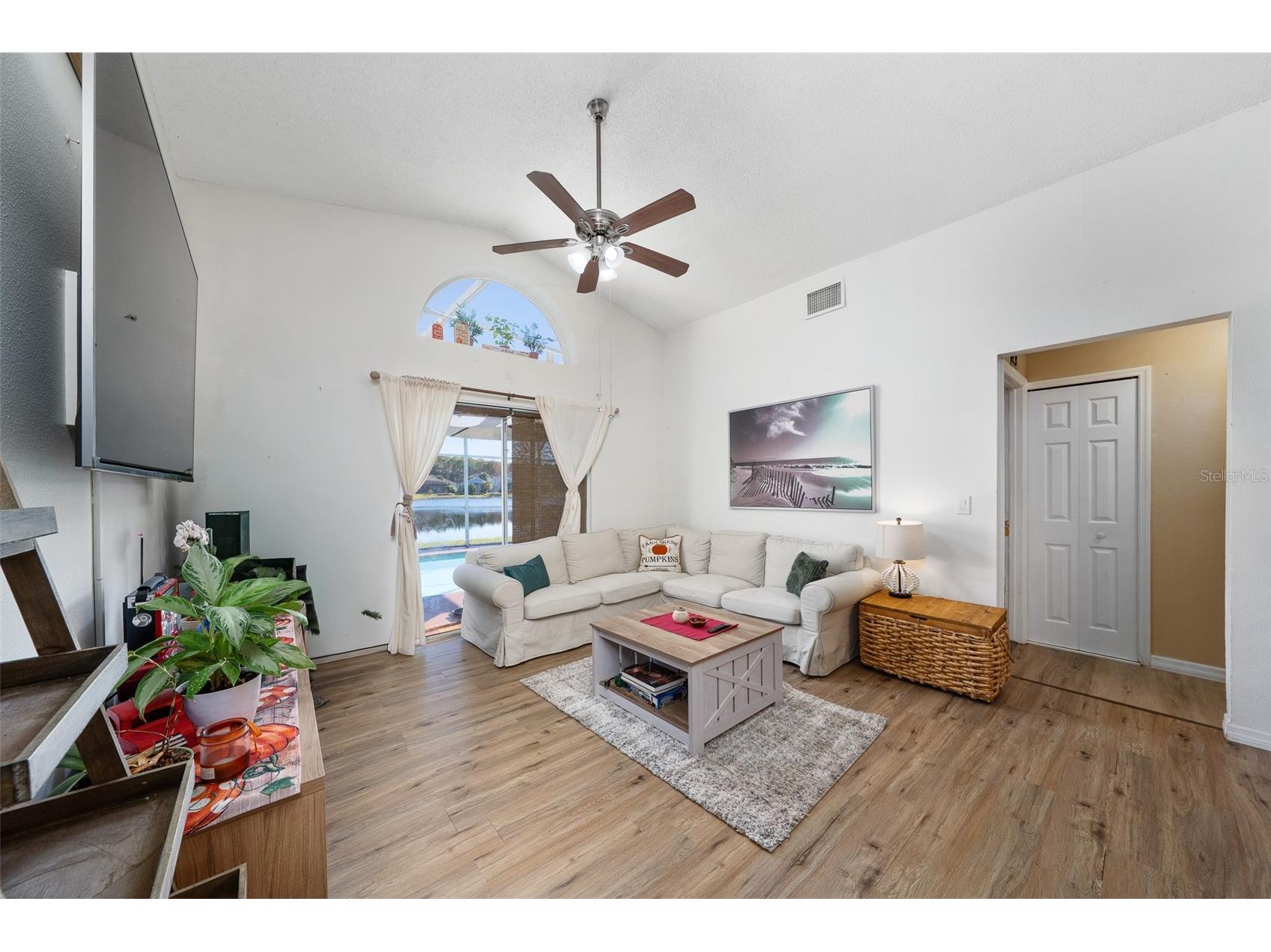1611 Bridgeview Circle Orlando FL 32824 O6413966 image17