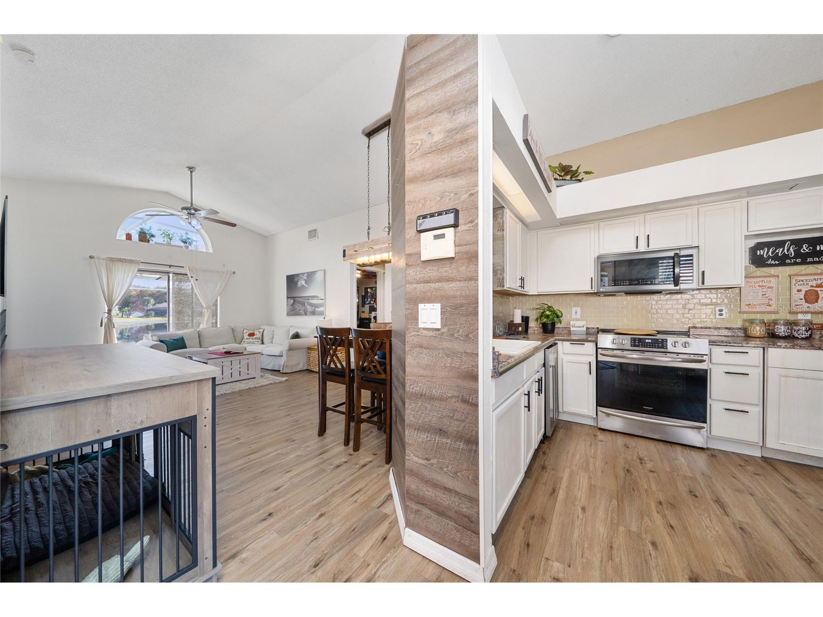 1611 Bridgeview Circle Orlando FL 32824 O6413966 image9
