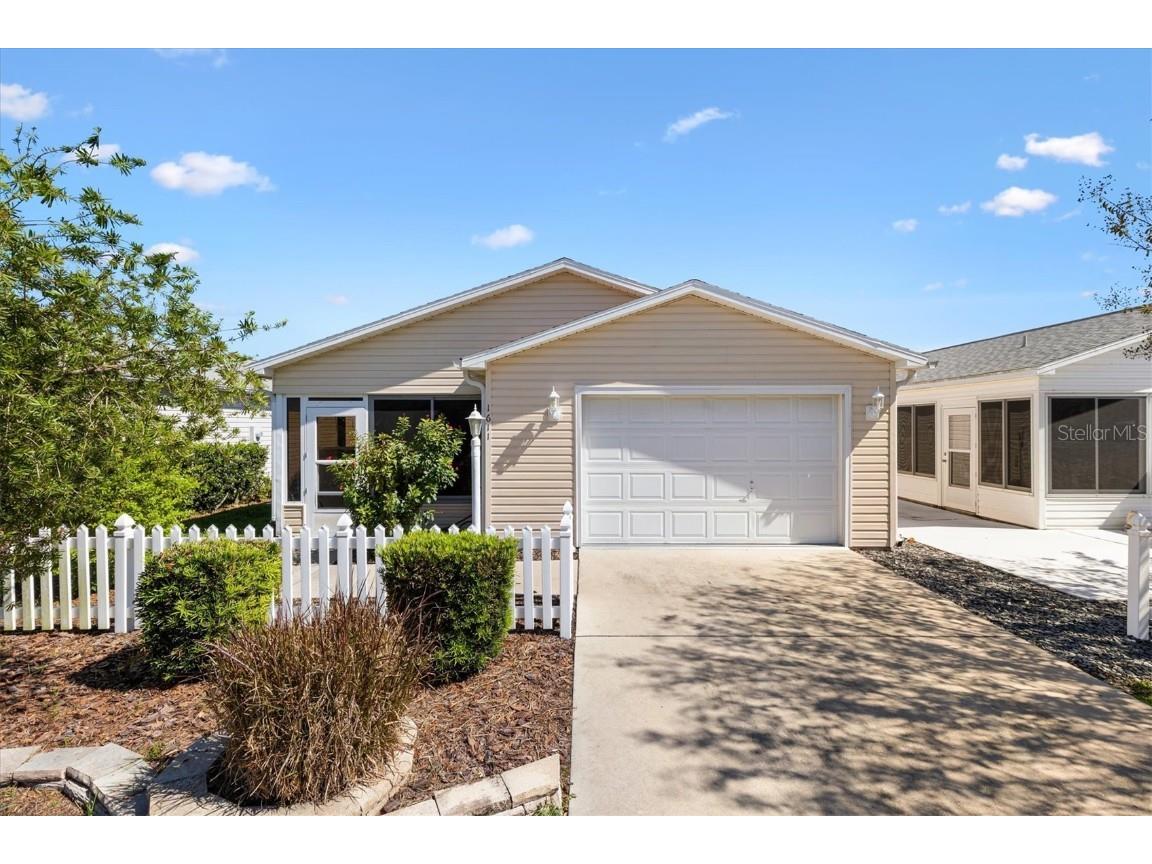 1611 Campos Drive The Villages FL 32162 G5103090 image1