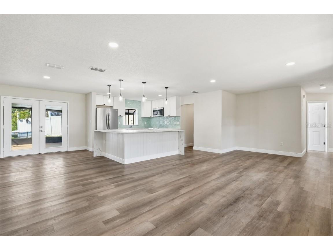 1611 Canal Court Tavares FL 32778 - LAKE EUSTIS G5105084 image13