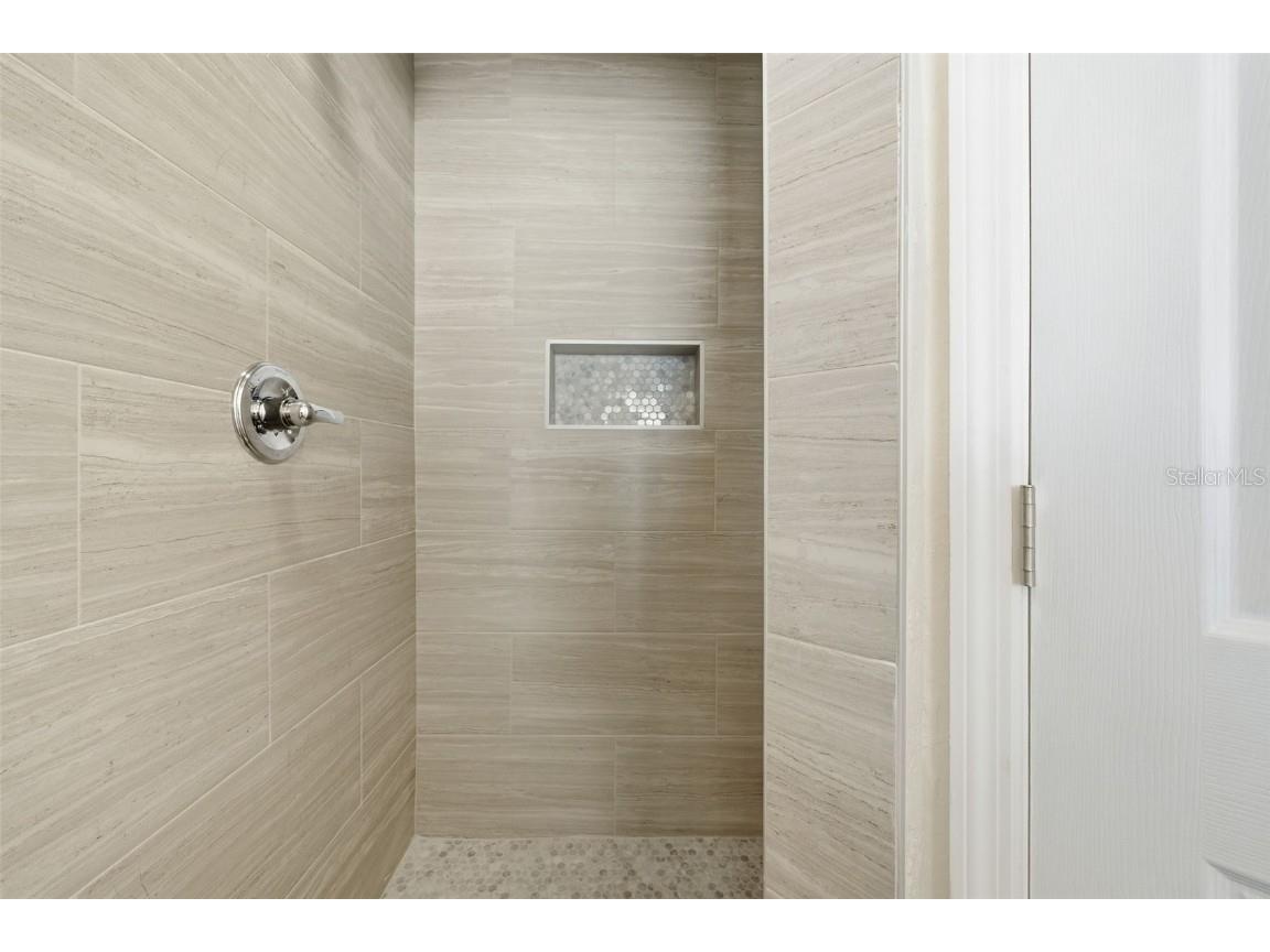 1611 Canal Court Tavares FL 32778 - LAKE EUSTIS G5105084 image30