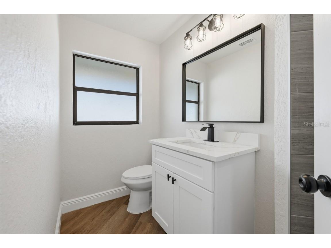 1611 Canal Court Tavares FL 32778 - LAKE EUSTIS G5105084 image31