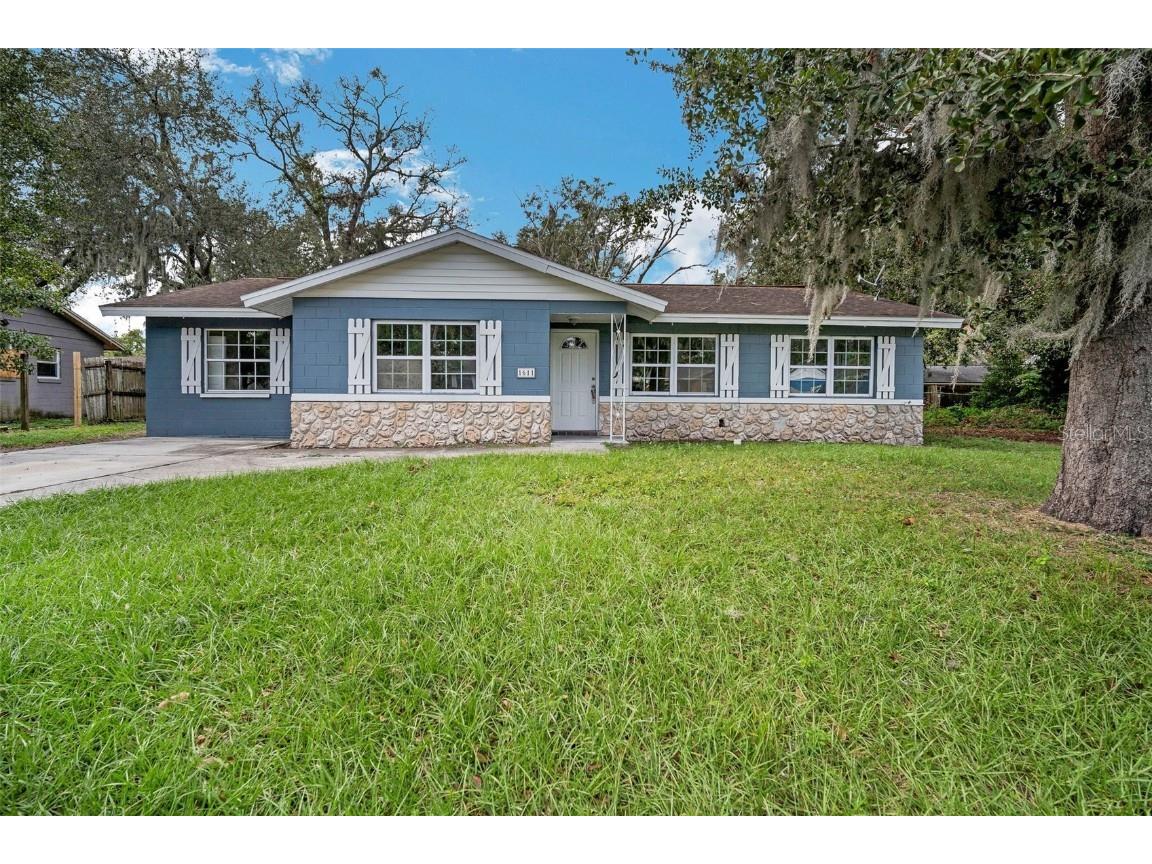 1611 Cedar Drive Plant City FL 33563 TB8319000 image1