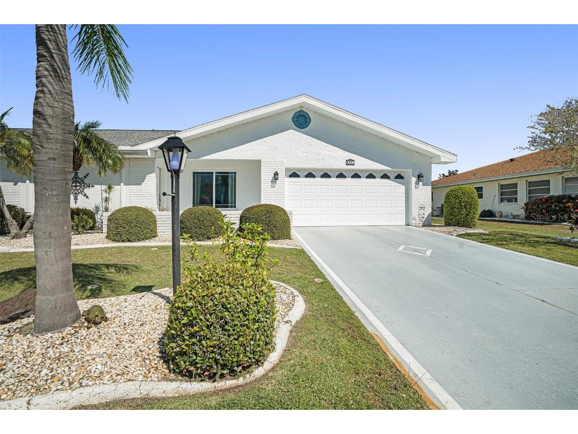 1611 Cloister Drive Sun City Center FL 33573 T3480647 image1