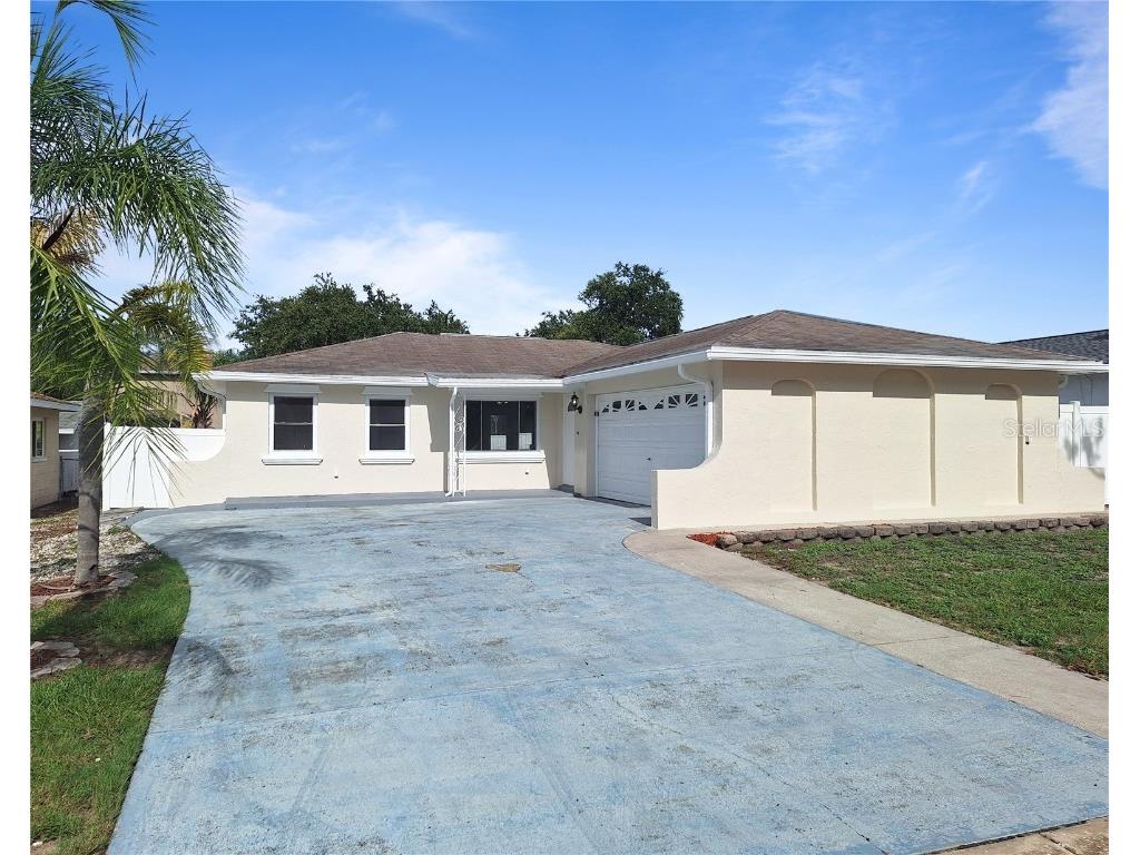 1611 Cromwell Drive Tarpon Springs FL 34689 W7877232 image1