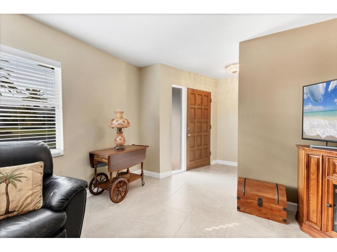 1611 E Cypress Point Drive Venice FL 34293 N6141550 image4