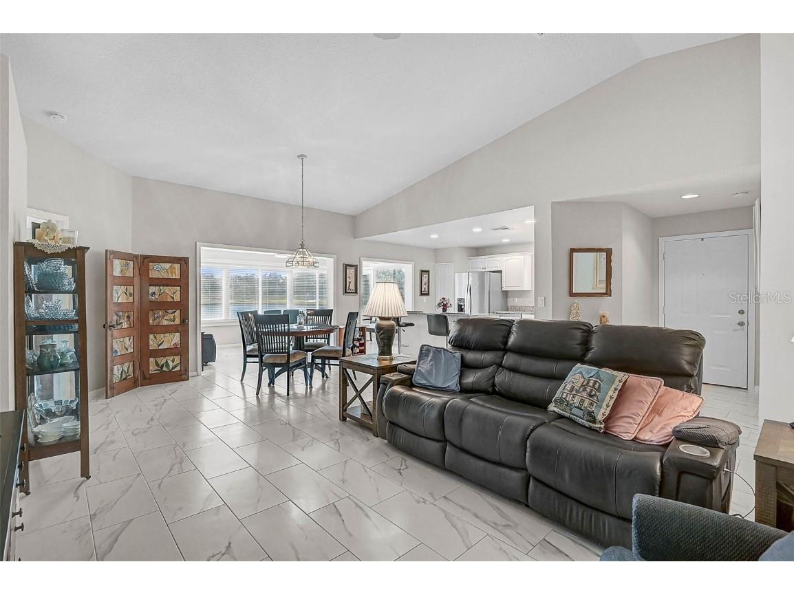 1611 Fairway Oaks Drive Palmetto FL 34221 A4677060 image11