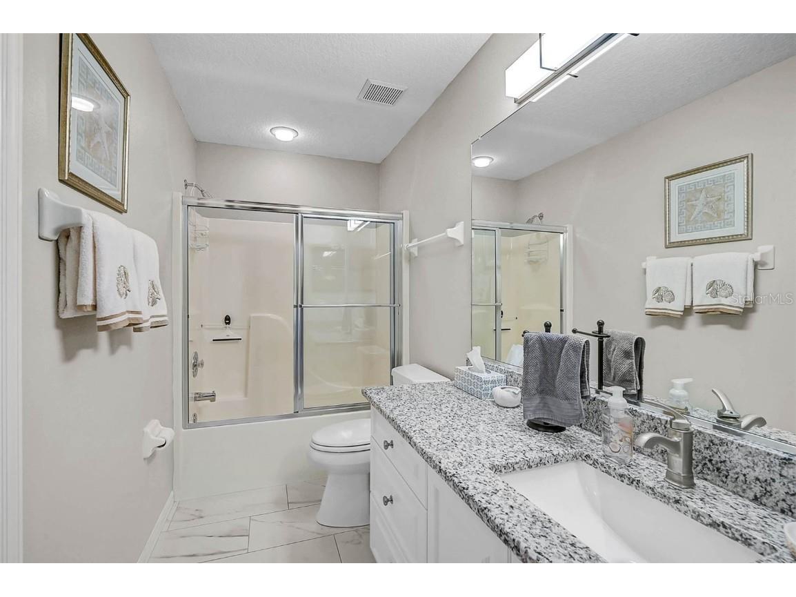 1611 Fairway Oaks Drive Palmetto FL 34221 A4677060 image17