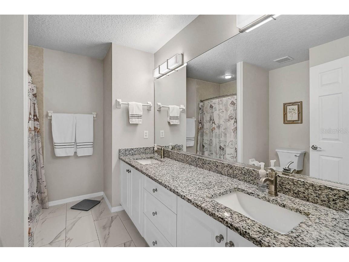 1611 Fairway Oaks Drive Palmetto FL 34221 A4677060 image22