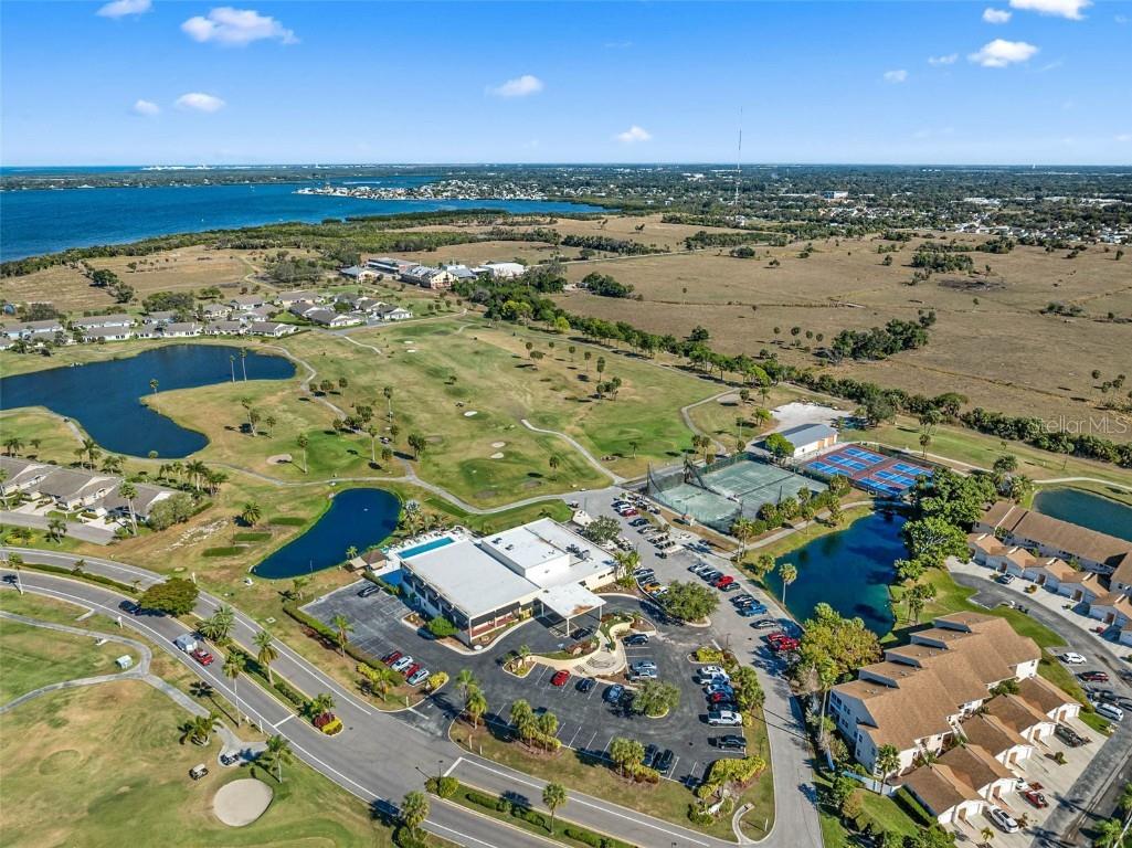 1611 Fairway Oaks Drive Palmetto FL 34221 A4677060 image40