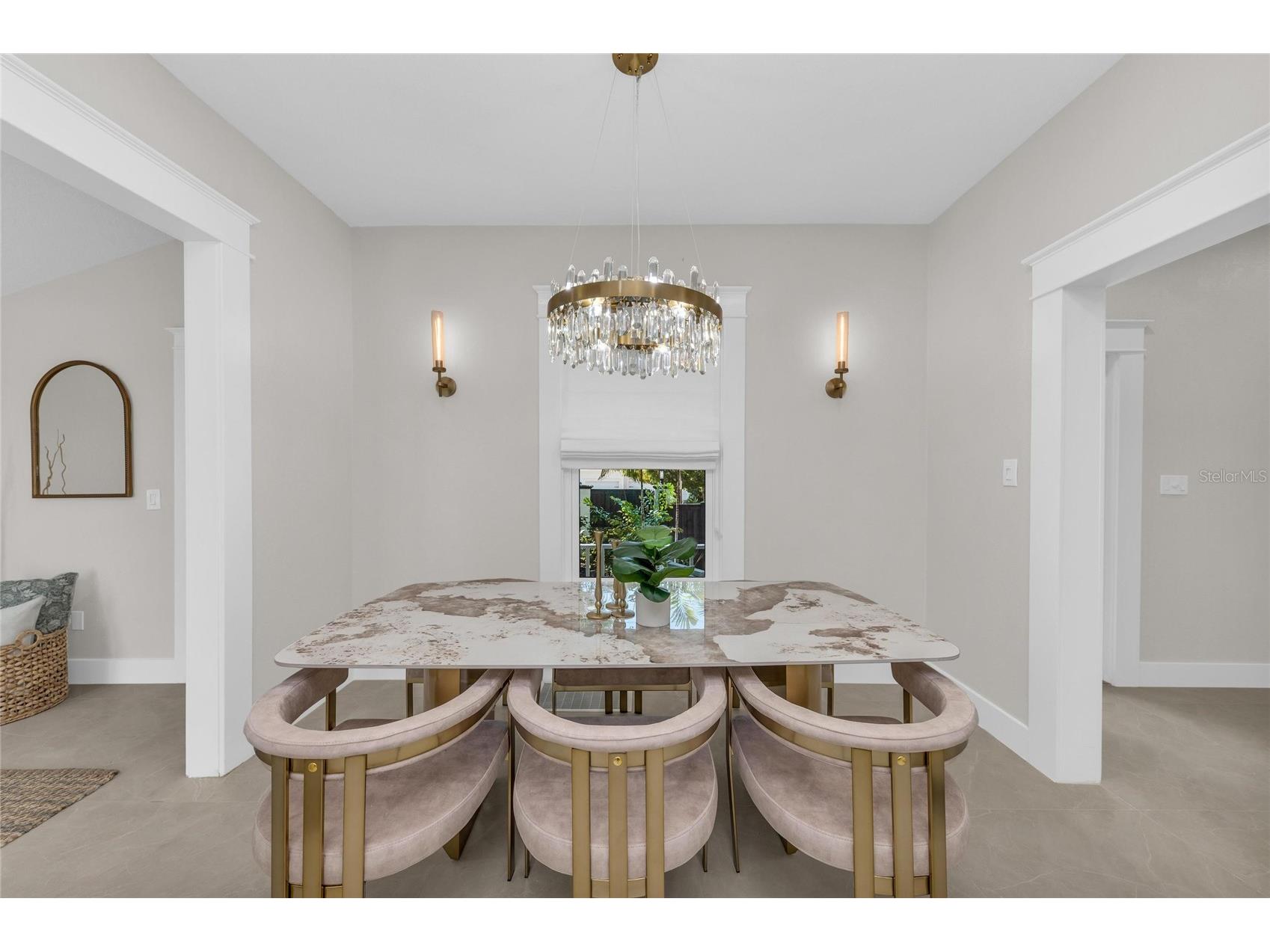 1611 Hyde Park Street Sarasota FL 34239 A4683619 image28