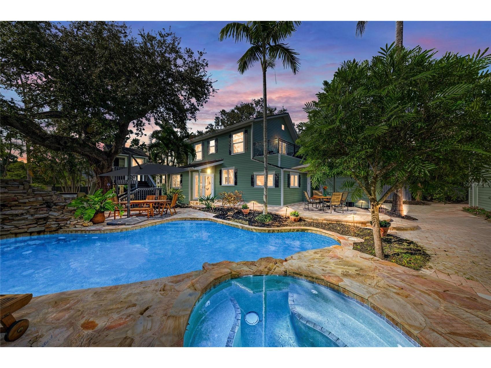 1611 Hyde Park Street Sarasota FL 34239 A4683619 image33
