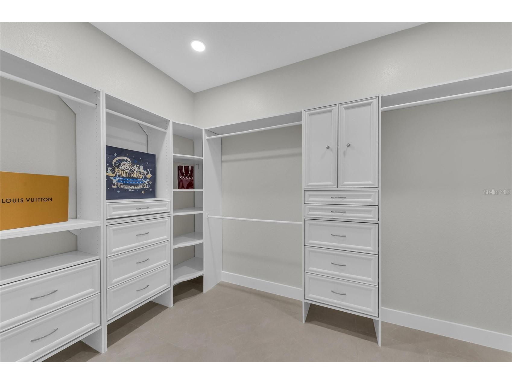 1611 Hyde Park Street Sarasota FL 34239 A4683619 image41