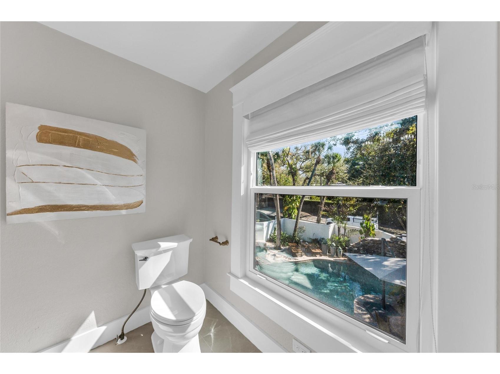 1611 Hyde Park Street Sarasota FL 34239 A4683619 image56