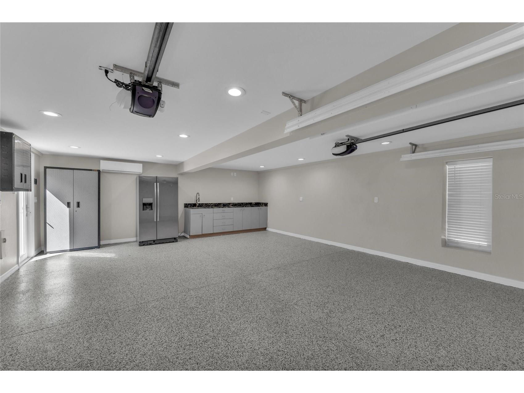 1611 Hyde Park Street Sarasota FL 34239 A4683619 image91