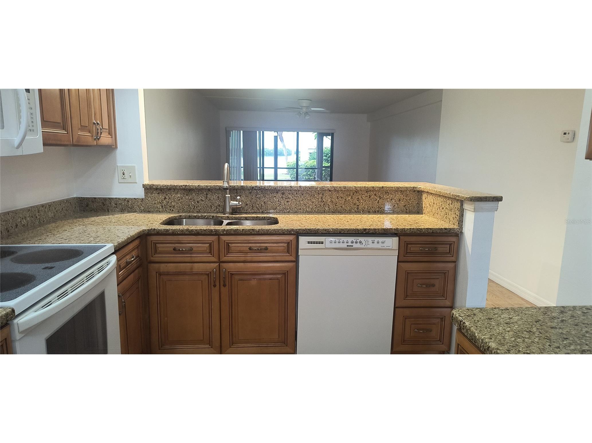 1611 Minutemen Causeway #111 Cocoa Beach FL 32931 O6387491 image7