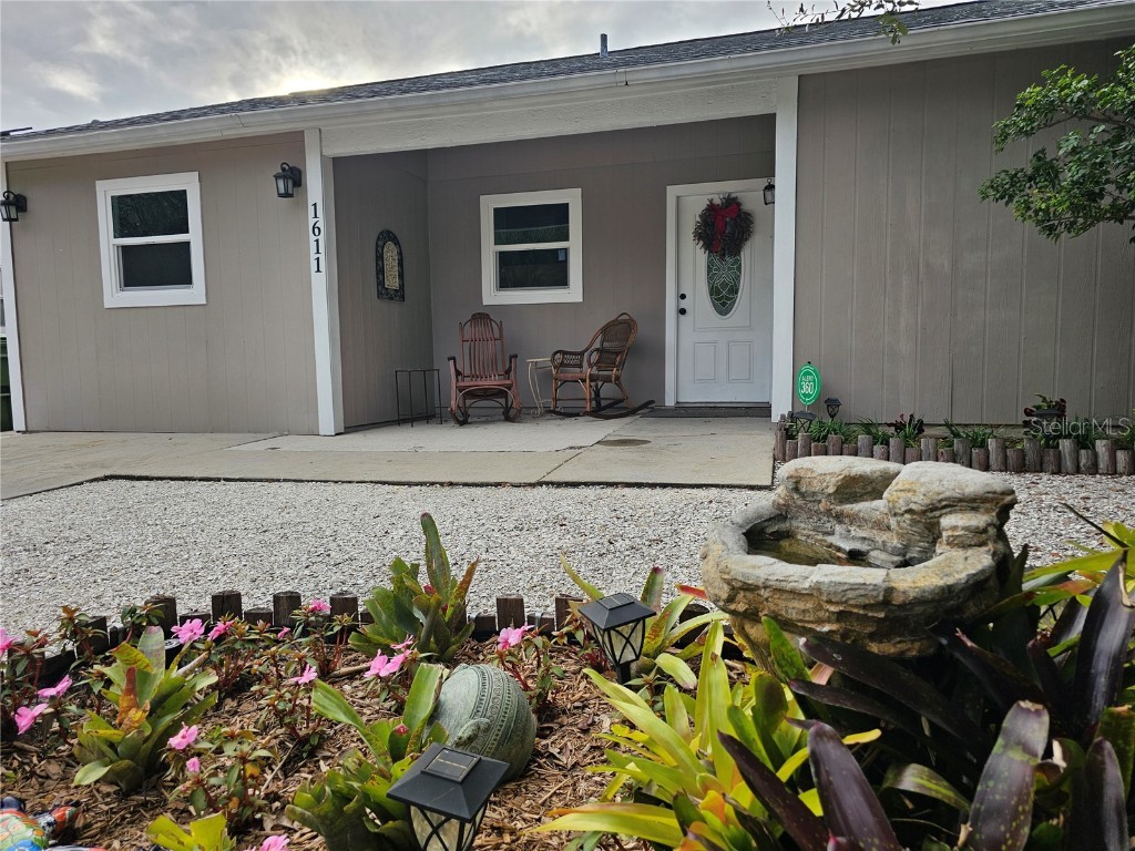 1611 N Pompano Avenue Sarasota FL 34237 A4596320 image1