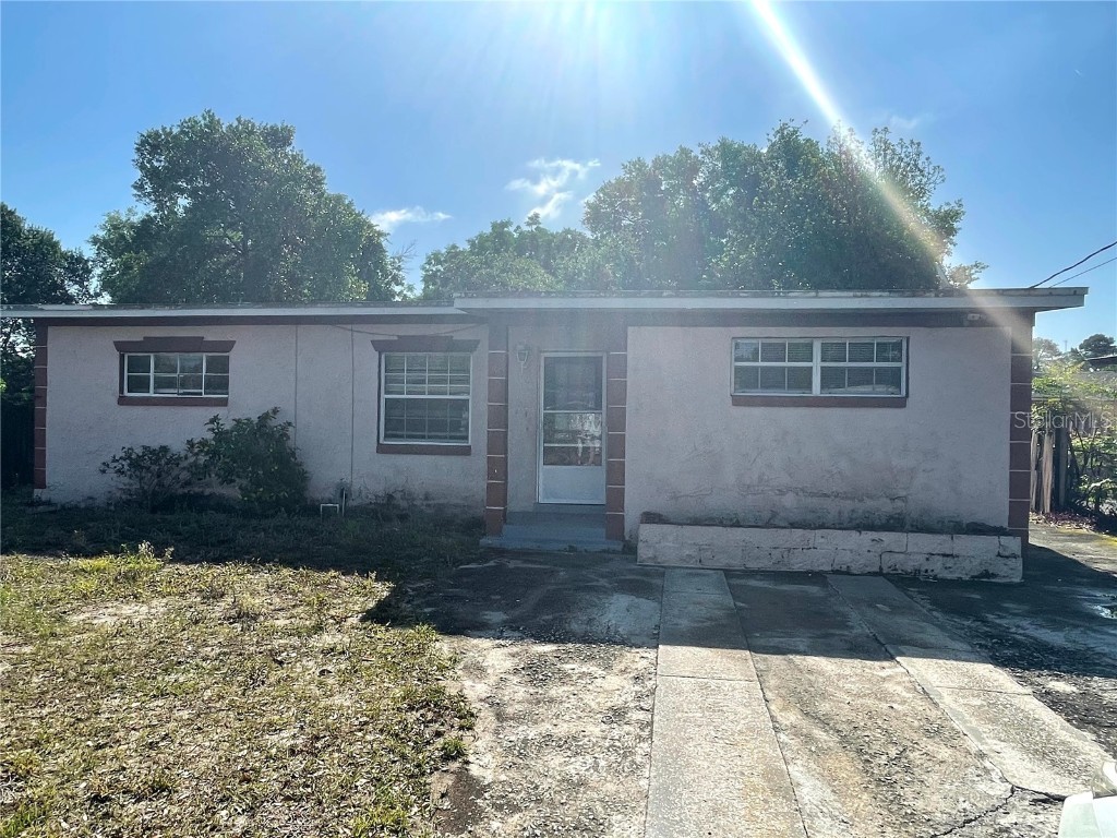 1611 Pontiac Court Orlando FL 32808 O6112437 image1
