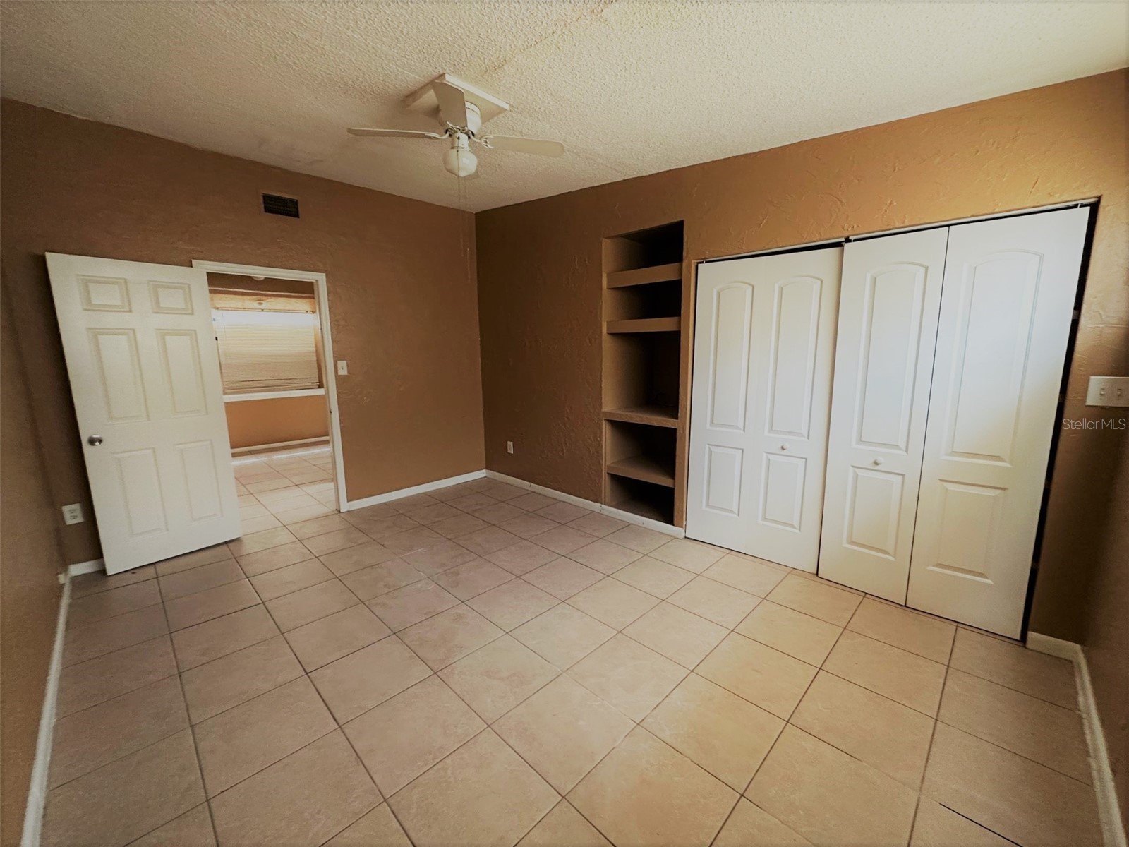 1611 Pontiac Court Orlando FL 32808 O6407081 image4