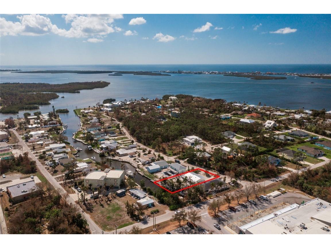 1611 Riverside Drive Englewood FL 34223 D6138870 image1