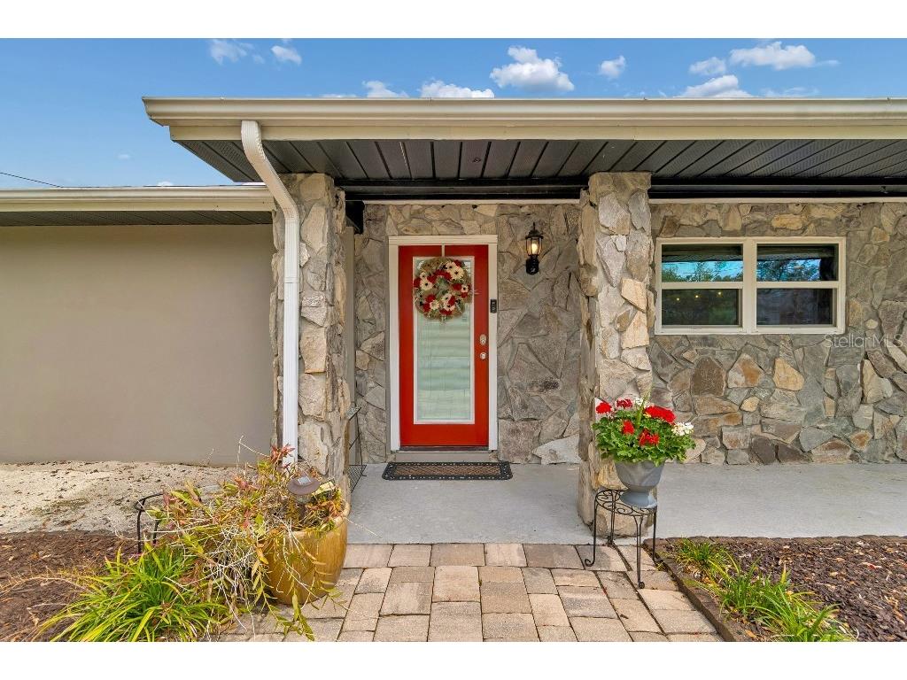 1611 Sunnyhills Drive Brandon FL 33510 TB8484590 image2