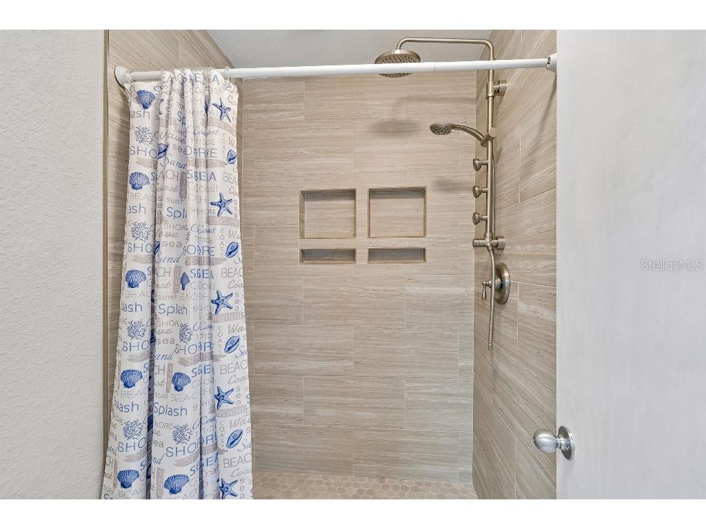 1611 Sunnyhills Drive Brandon FL 33510 TB8484590 image24