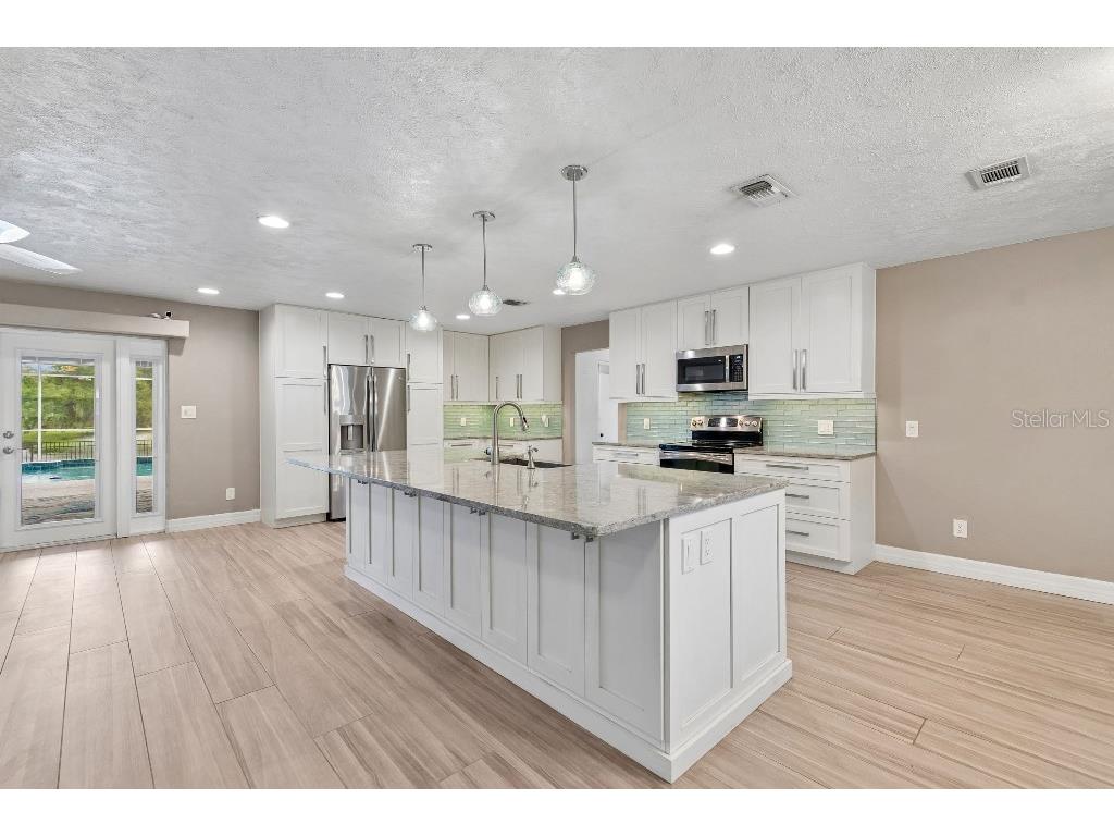 1611 Sunnyhills Drive Brandon FL 33510 TB8484590 image9