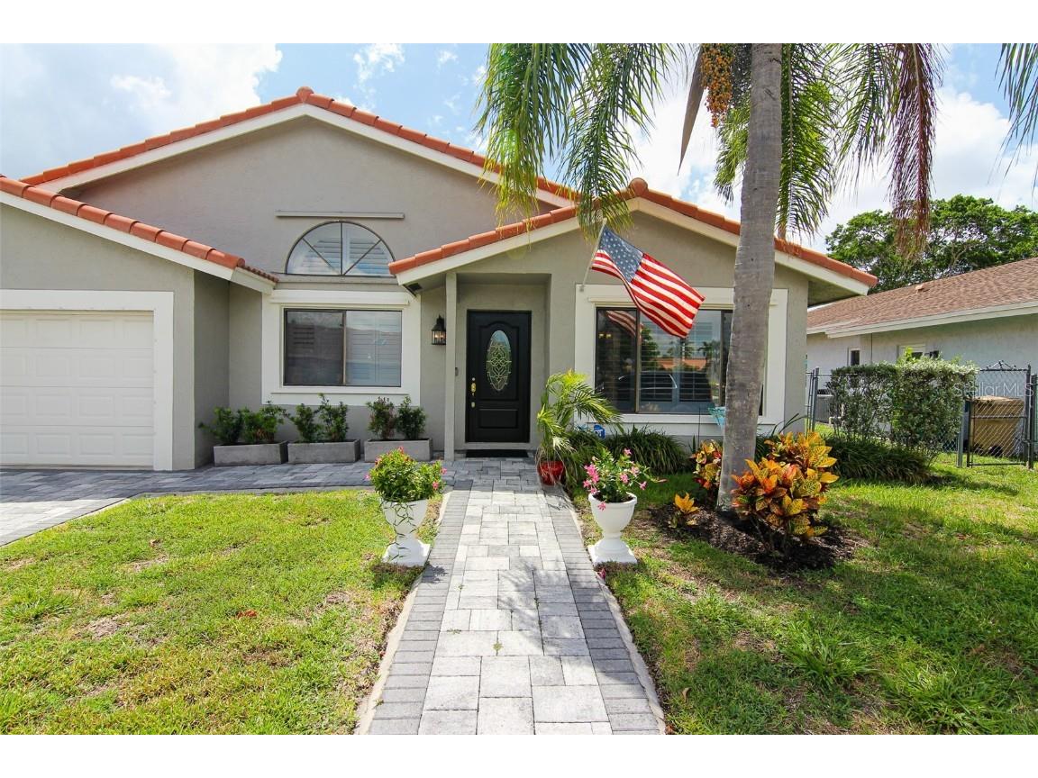 1611 SW 102nd Terrace Davie FL 33324 W7867072 image1