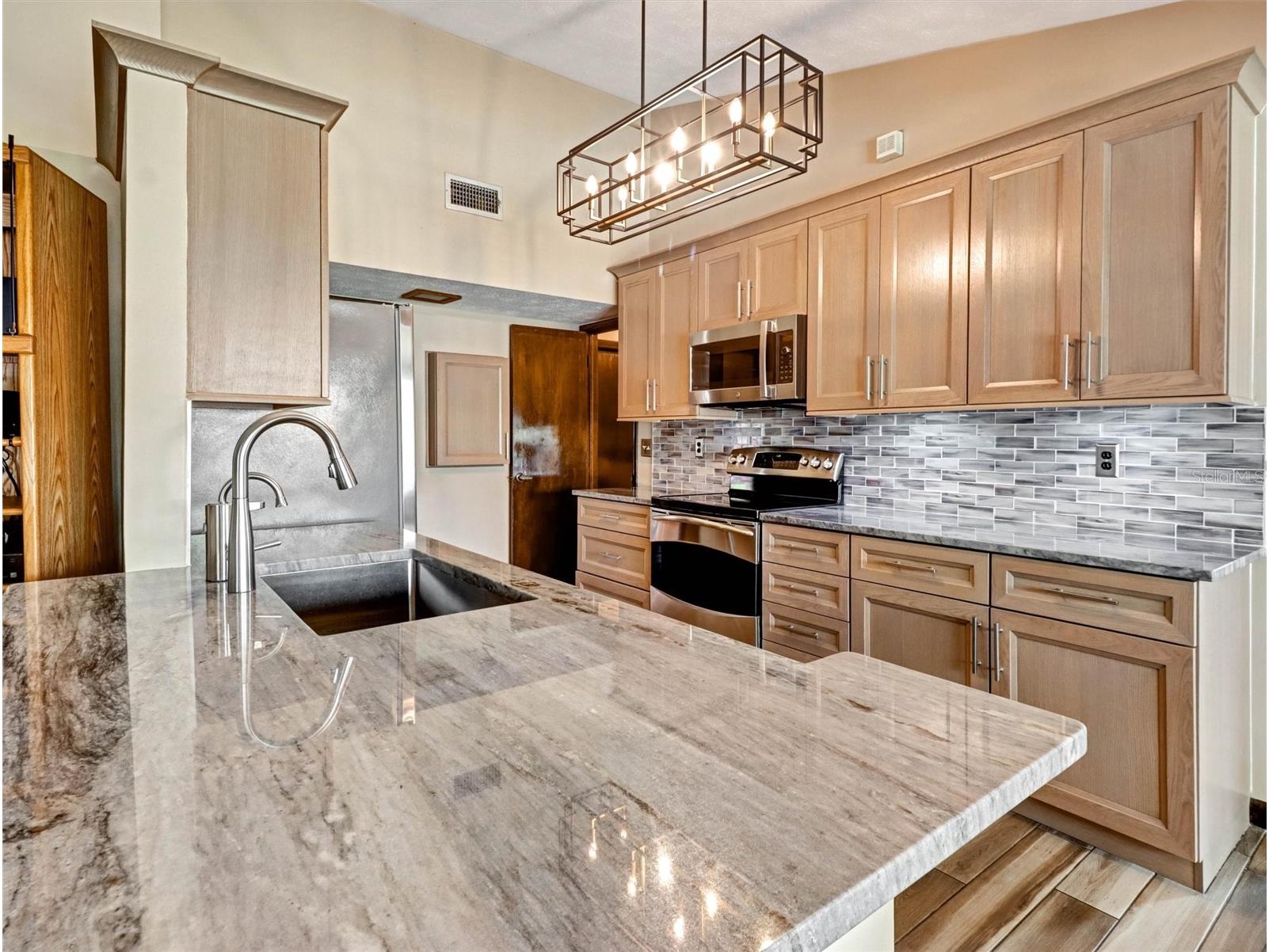 16110 Armistead Lane Odessa FL 33556 - LAKE ARMISTEAD TB8523268 image14