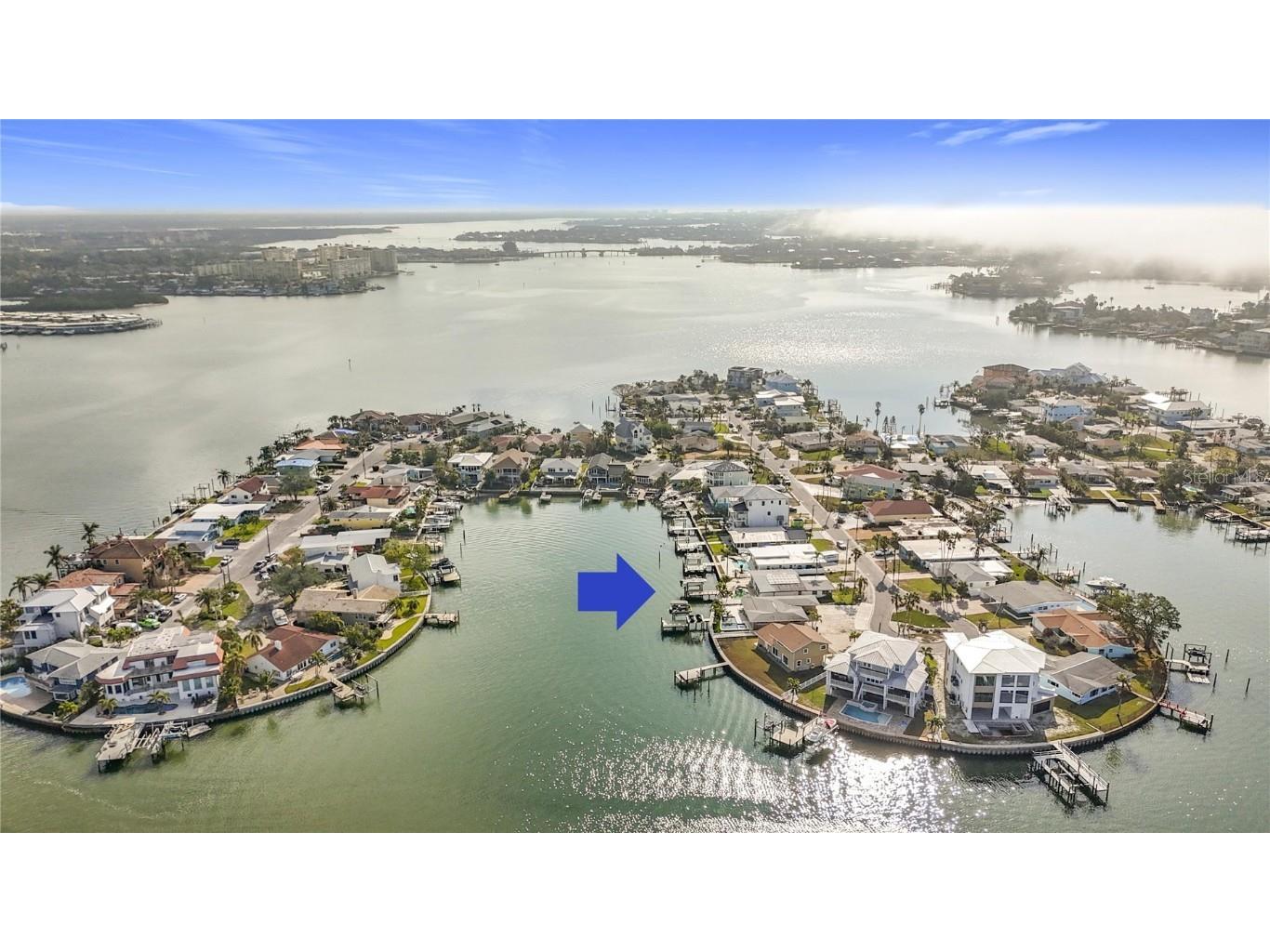 16111 5th Street E Redington Beach FL 33708 - INTRACOASTAL WATERWAY TB8332449 image1