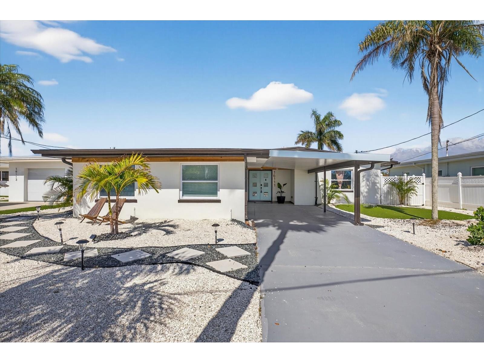 16111 5th Street E Redington Beach FL 33708 W7883833 image1
